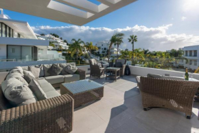 Duplex Penthouse In Cataleya